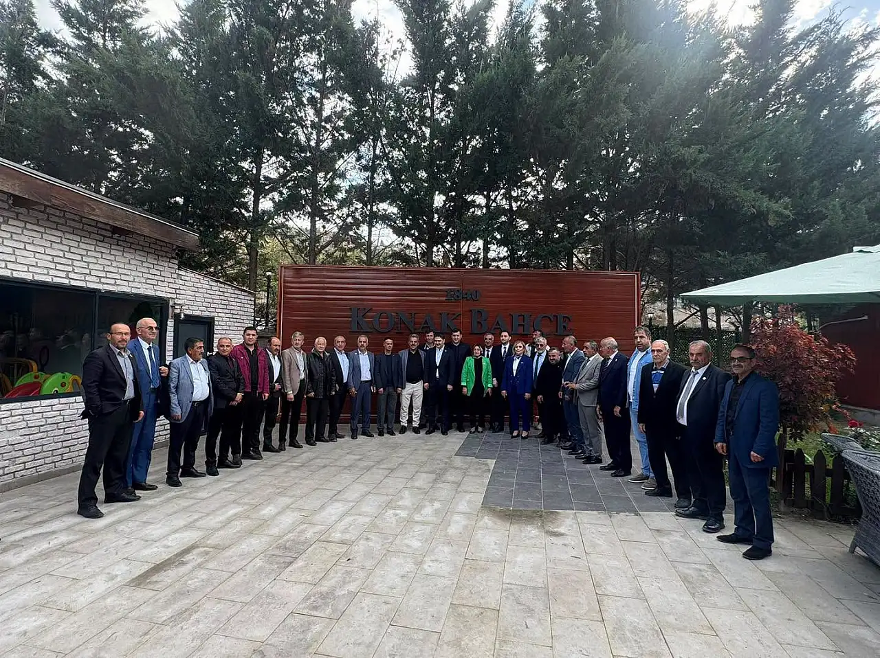 MHP Kayseri'de sahaya indi! Mahalle mahalle ziyaret