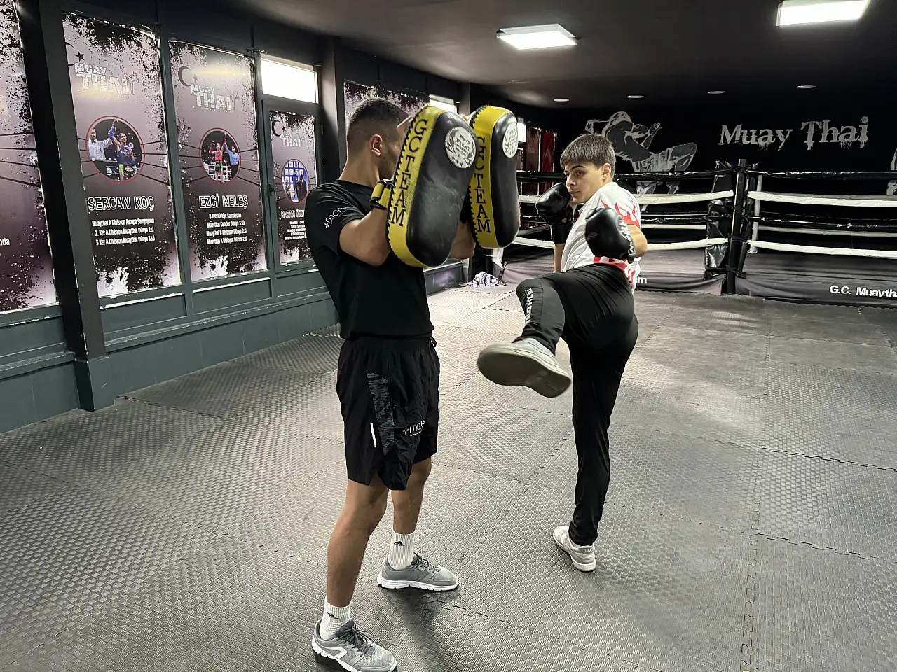 Çay içer gibi maç yapan sporcunun hedefi Dünya şampiyonluğu