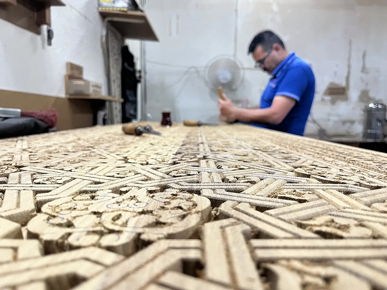 890 yıllık Kayseri'nin tarihi camisinin kapıları yenilendi!