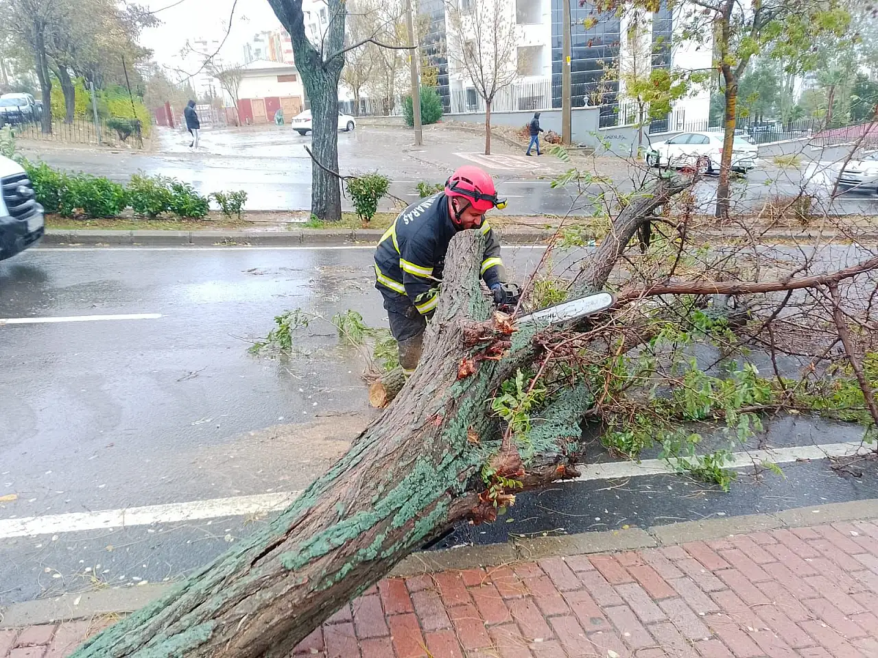 Kayseri-Kahramanmaraş yolu da kapandı