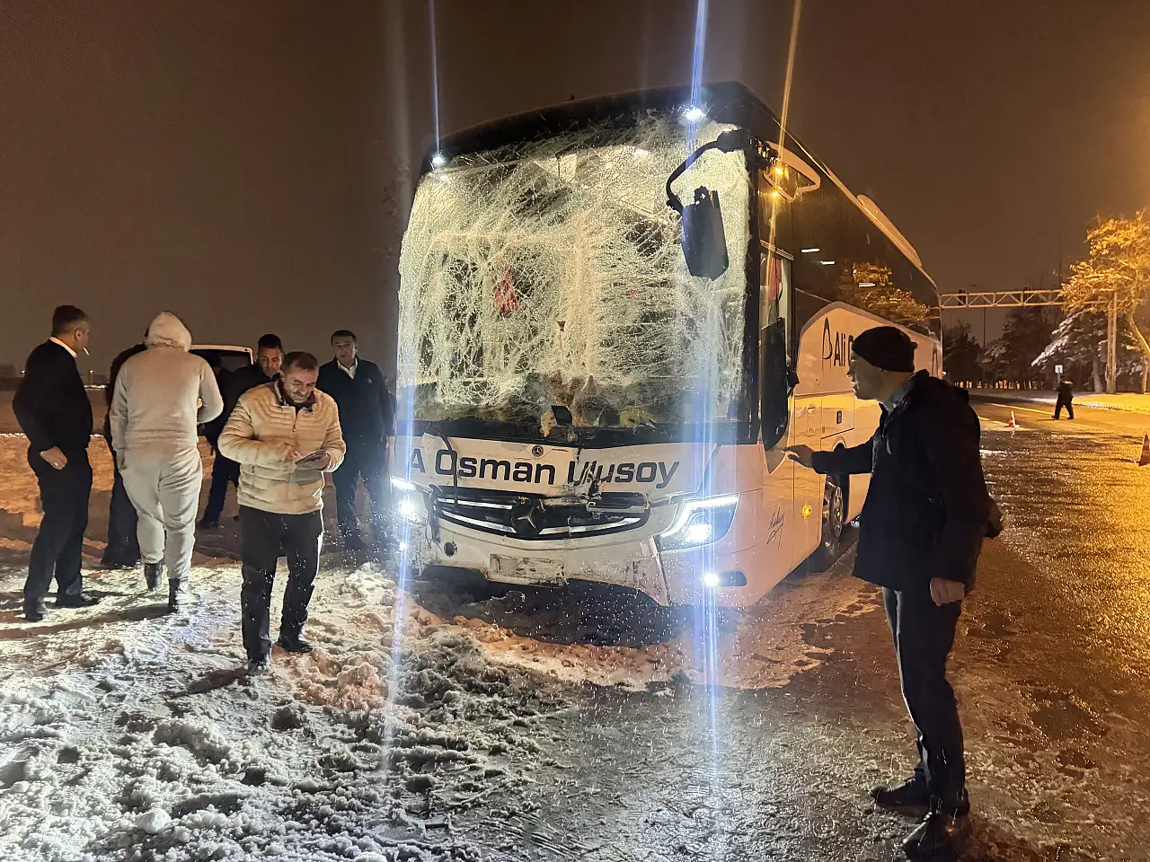 Kayseri'de yolcu otobüsü ile işçi servisi çarpıştı: 17 kişi…