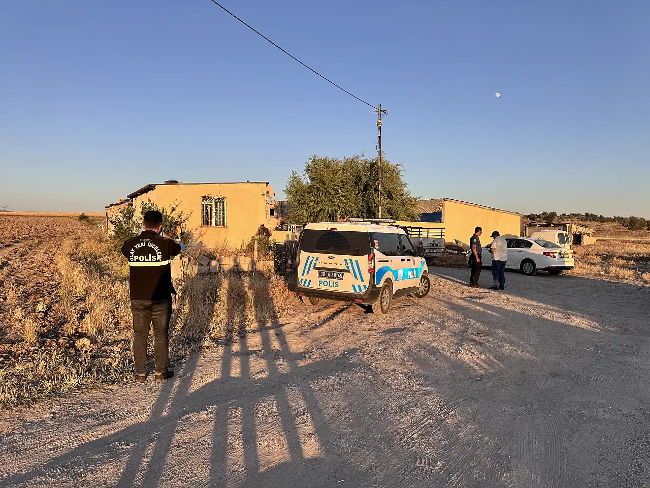 Bağ evinde silahlı kavga! Yaralılar var