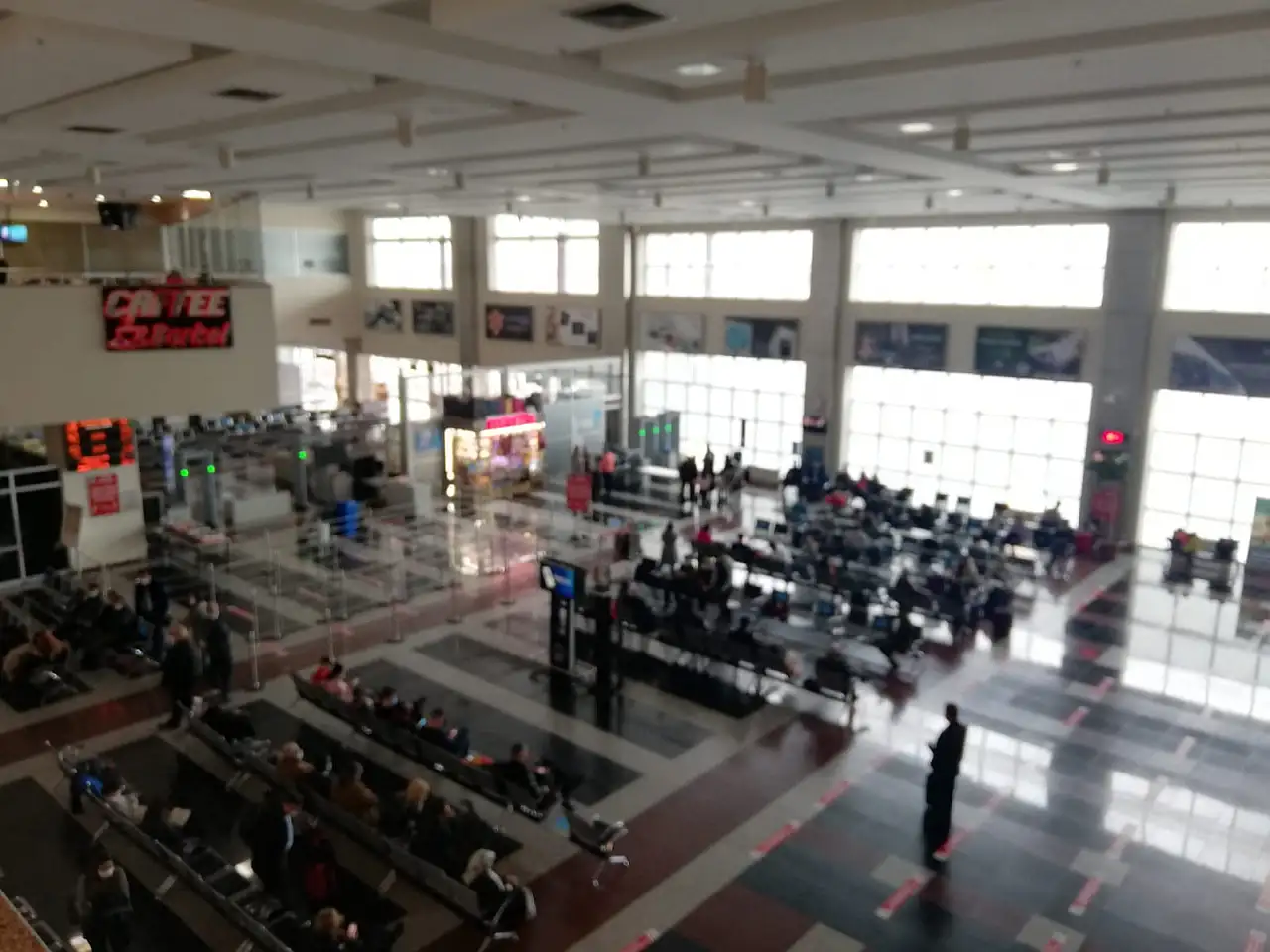 Kayseri'de 2 kahve 2 suya 840 lira ödeyen ünlü isim yine çileden çıktı! Bakın bunu neden yapmış?