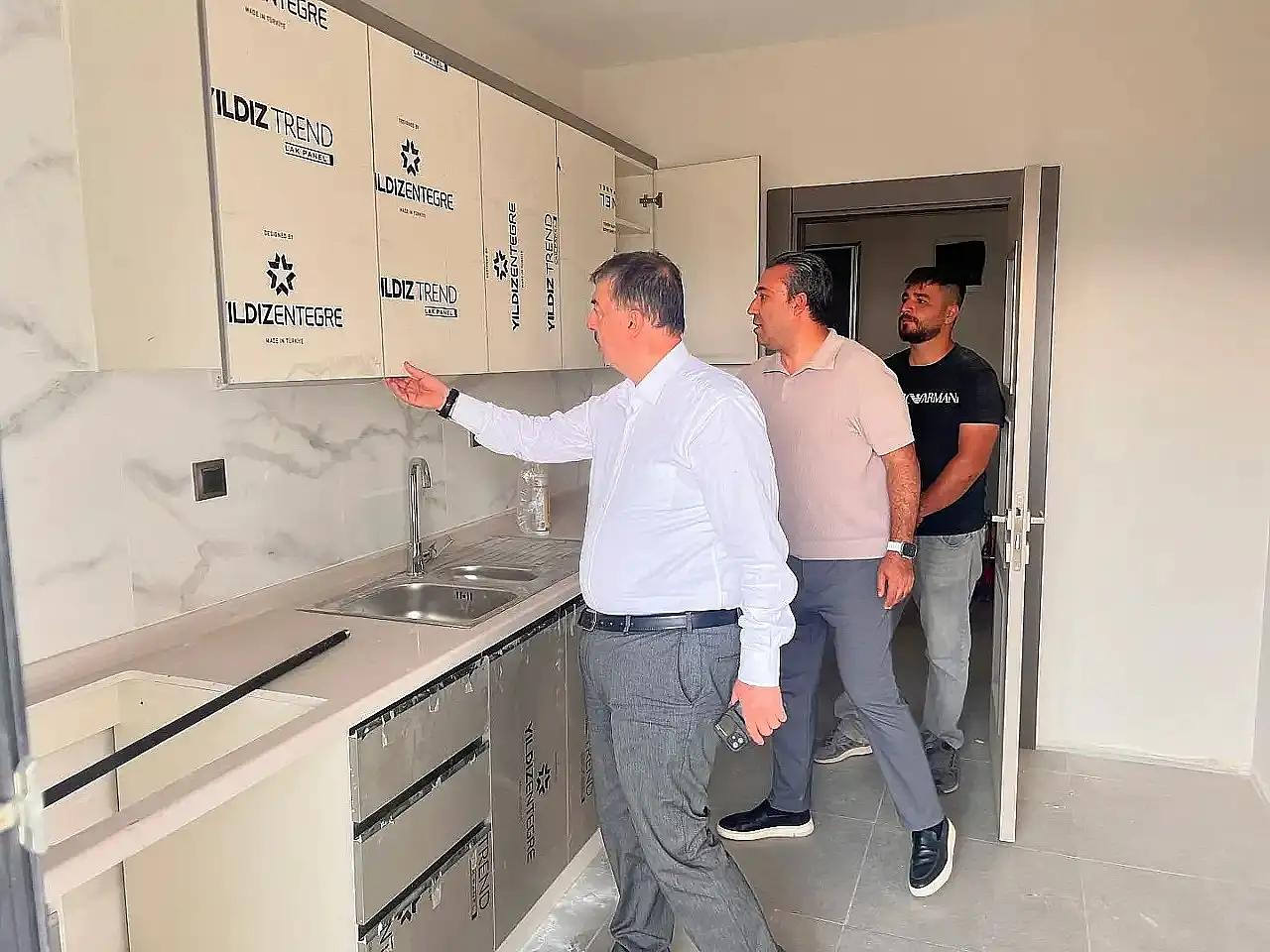 Kayseri'de vatandaşa verdiği sözde tarih tutmayınca Belediye Başkanı topu müteahhide attı!