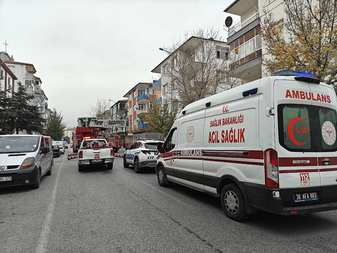 Kayseri'de kendini eve kilitleyip ateşe verdi