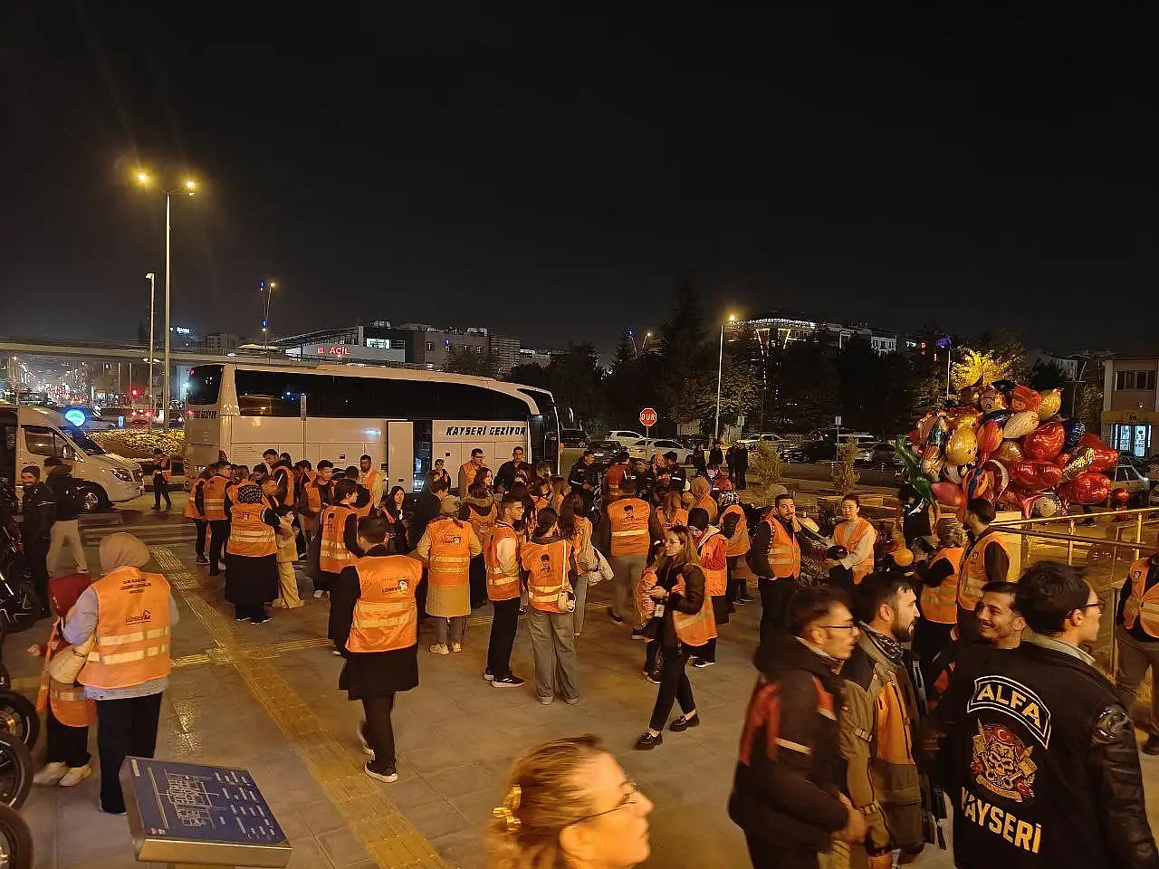 Lösemiyi yenenlerin Umut Treni Kayseri'de!