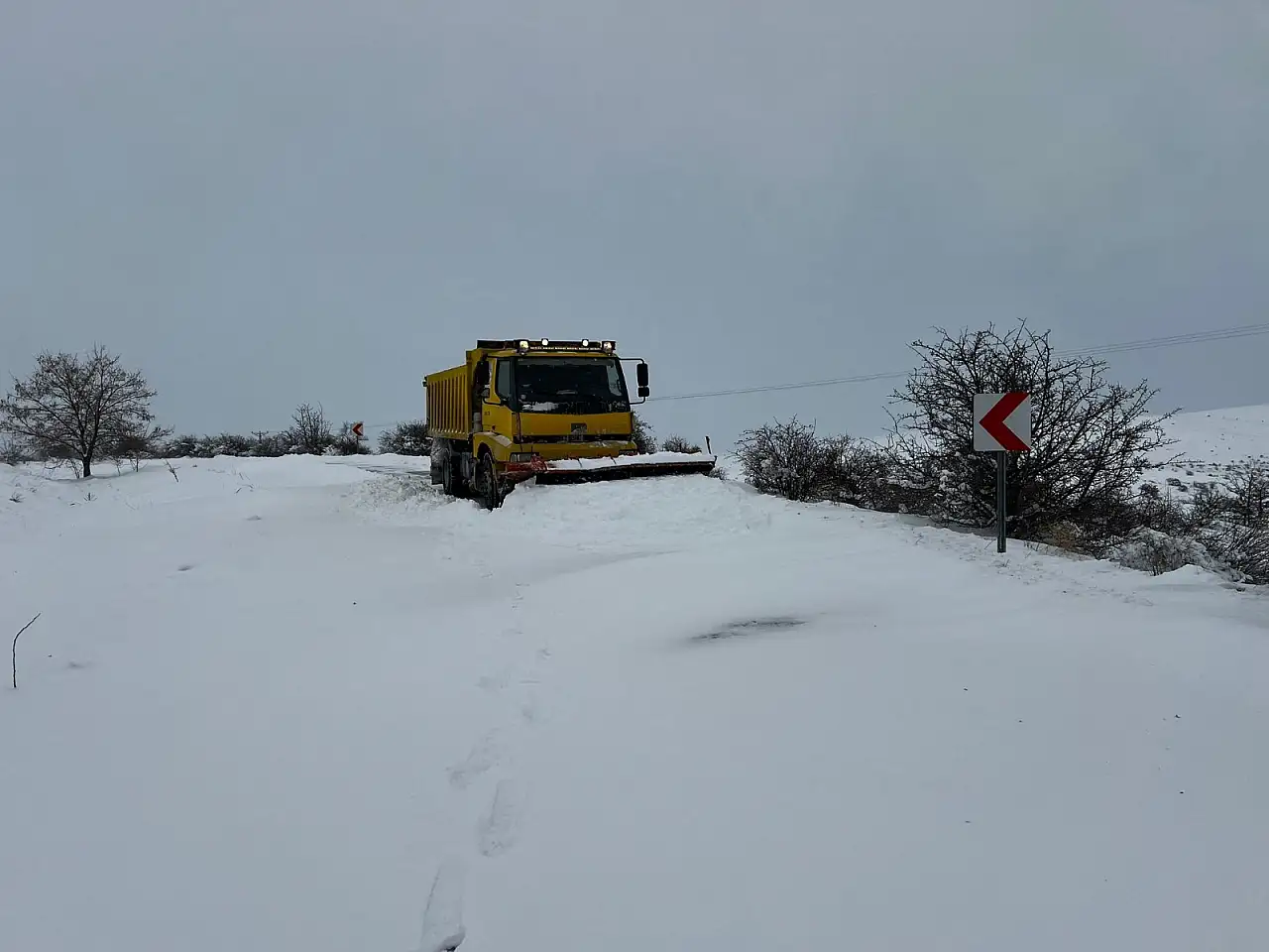 Kayseri Büyükşehir Belediyesi karla mücadele için harekete geçti!