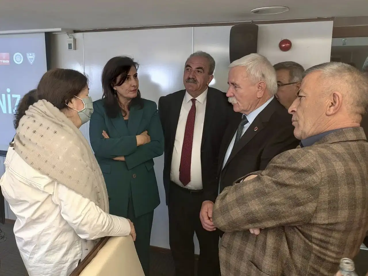 Partinin Lideri Özgür Özel'in Kayseri'ye gelmesine az bir süre kala CHP'li Belediye Başkanları Ankara'ya neden gitti?