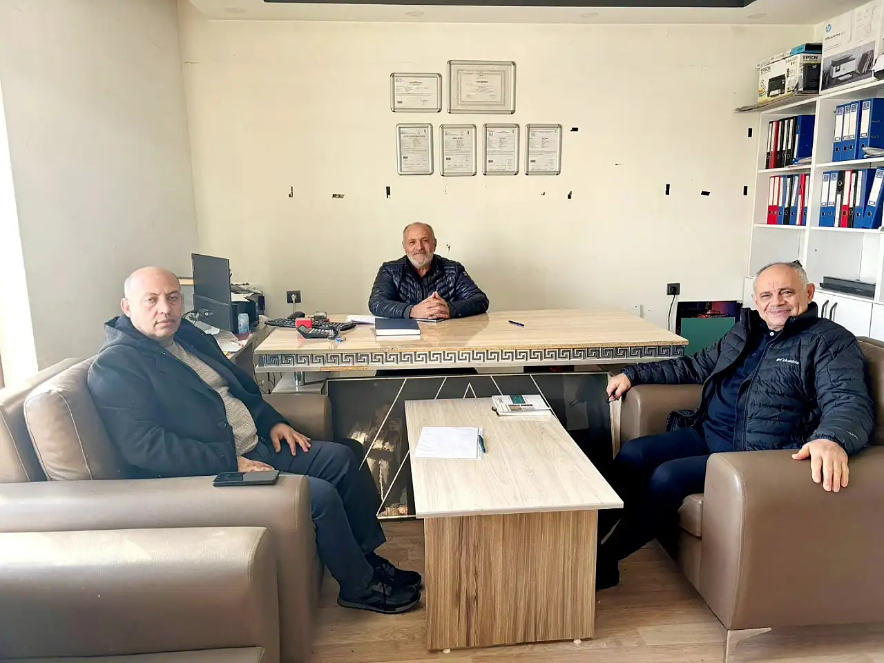 Dikkat çeken fotoğraf! AK Partili Başkan, Yeniden Refah ve Saadet Partili Başkanlarla buluştu, ne konuştu?