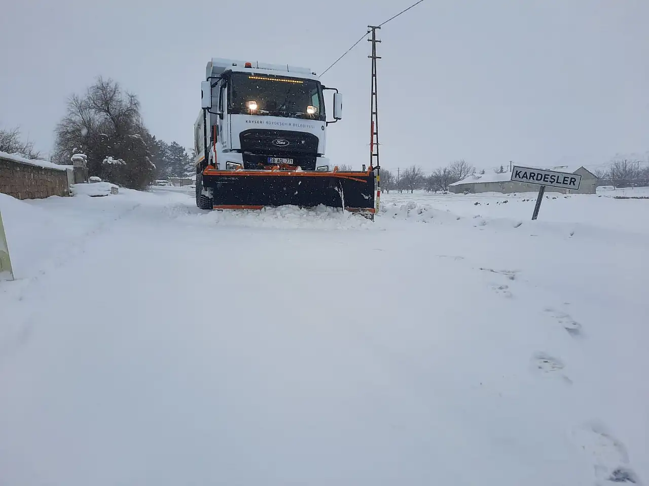 Kayseri'de kapalı yol kalmadı
