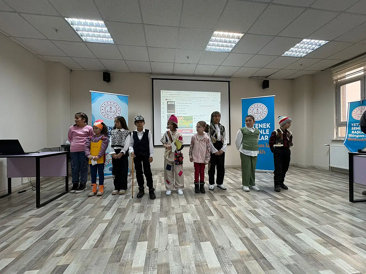 Bünyan'da masallar sahneye taşındı
