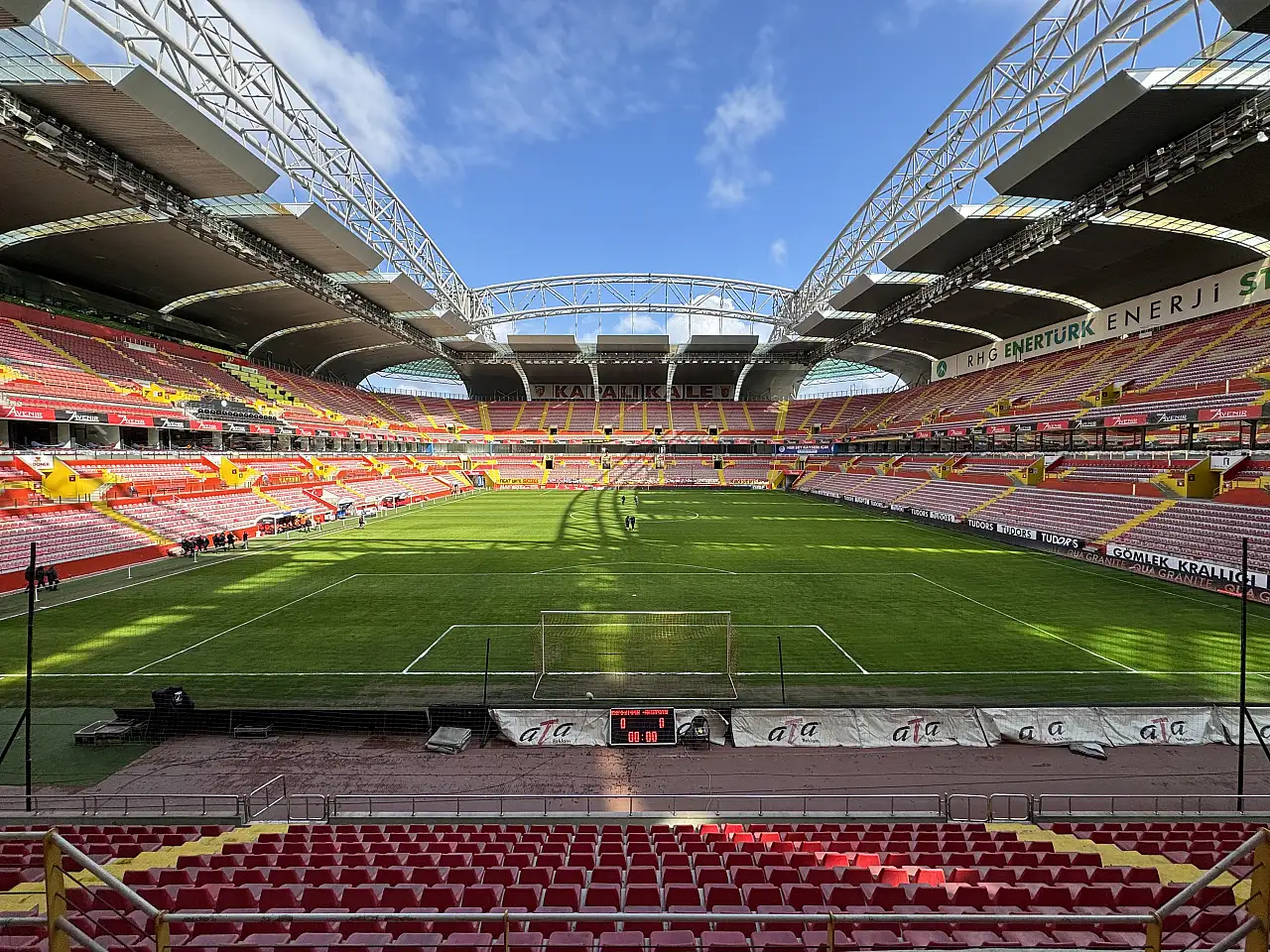 Kayserispor'dan 38'li hareket