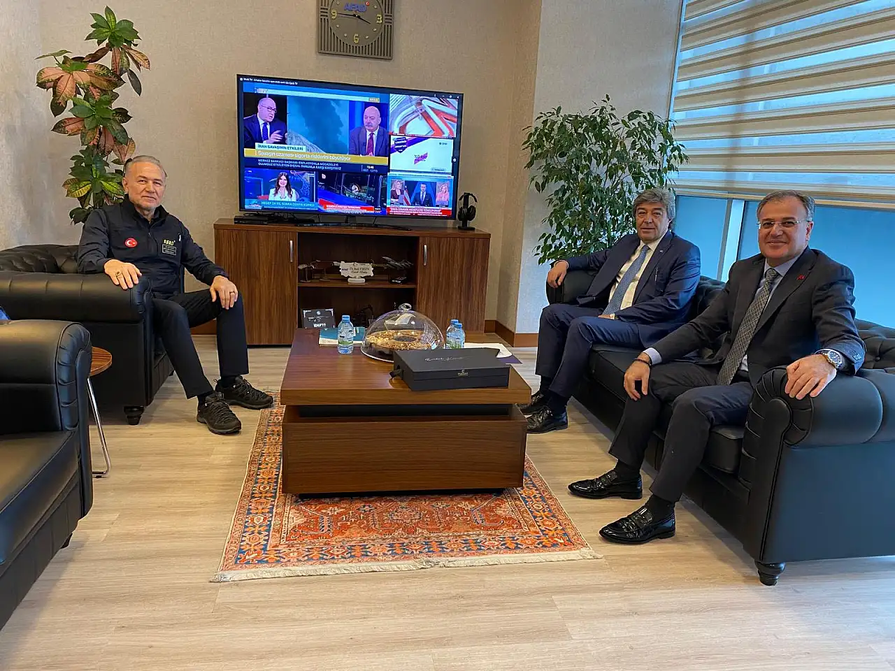 Kayserili isimler Bakanlık binasında ne yapıyor?