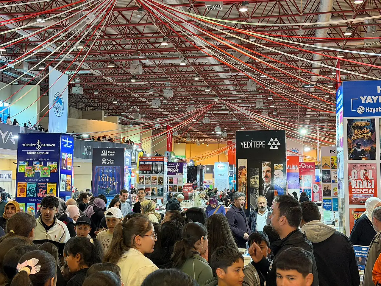 Havada kitap kokusu var!
