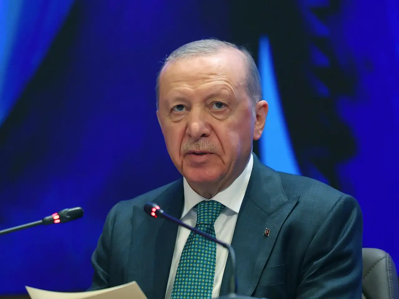 Cumhurbaşkanı Erdoğan Kayserili ismi gece yarısı görevden aldı