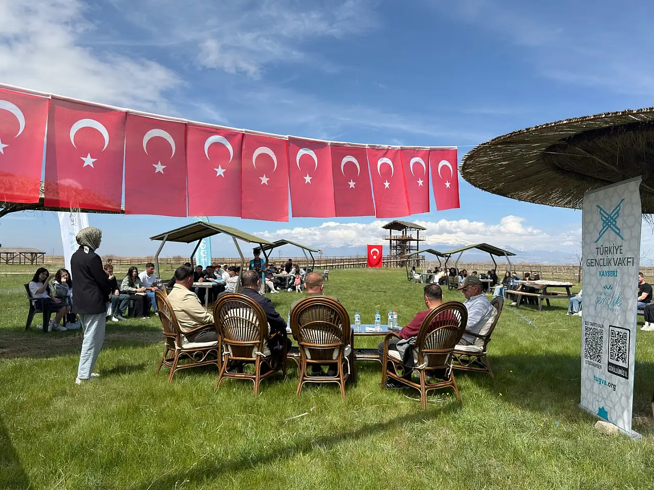 Protokol ve öğrenciler Kuş Cenneti'nde buluştu! Detaylar dikkat çekti