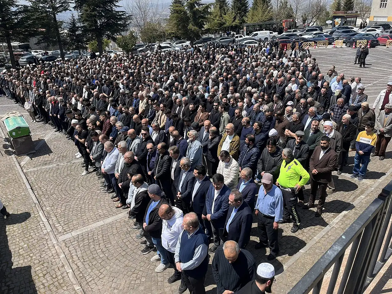 Acı haberiyle iş dünyasını üzen Kayserili isim son yolculuğuna uğurlandı