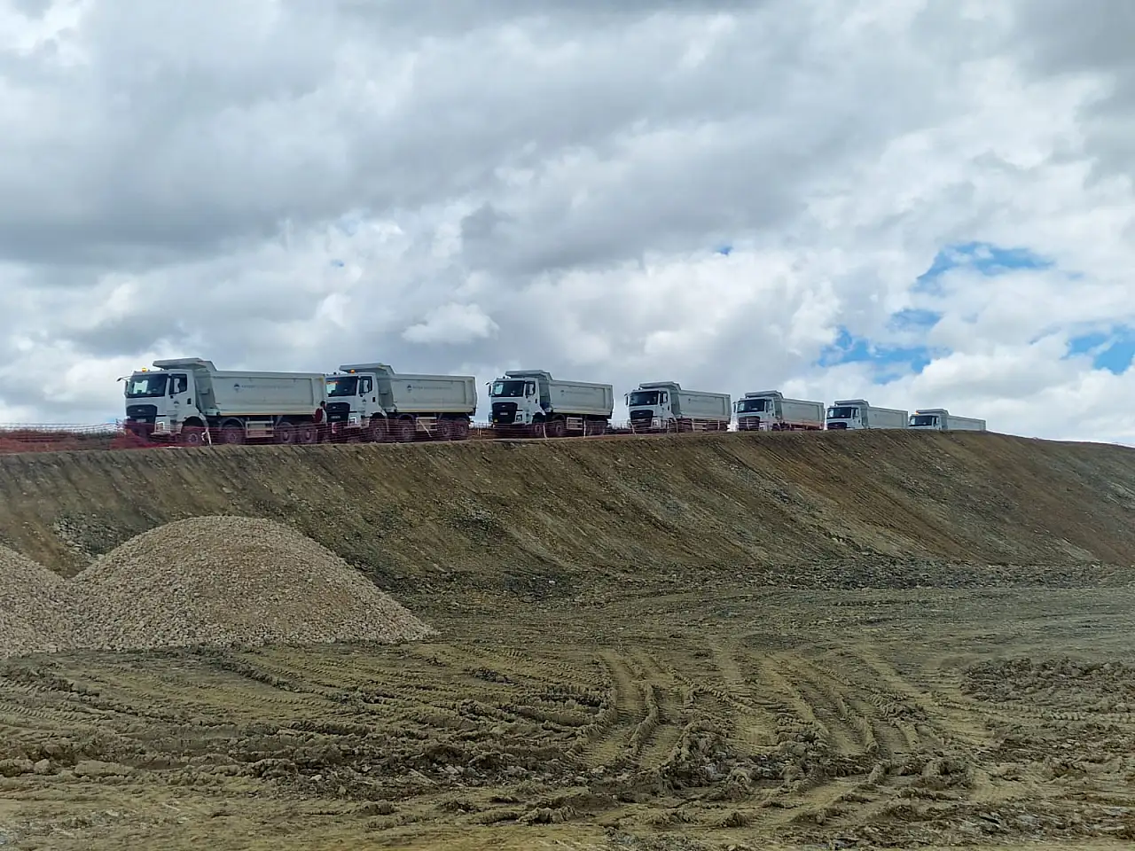 Kayseri'de bayram öncesi kırsal yollar yenilendi