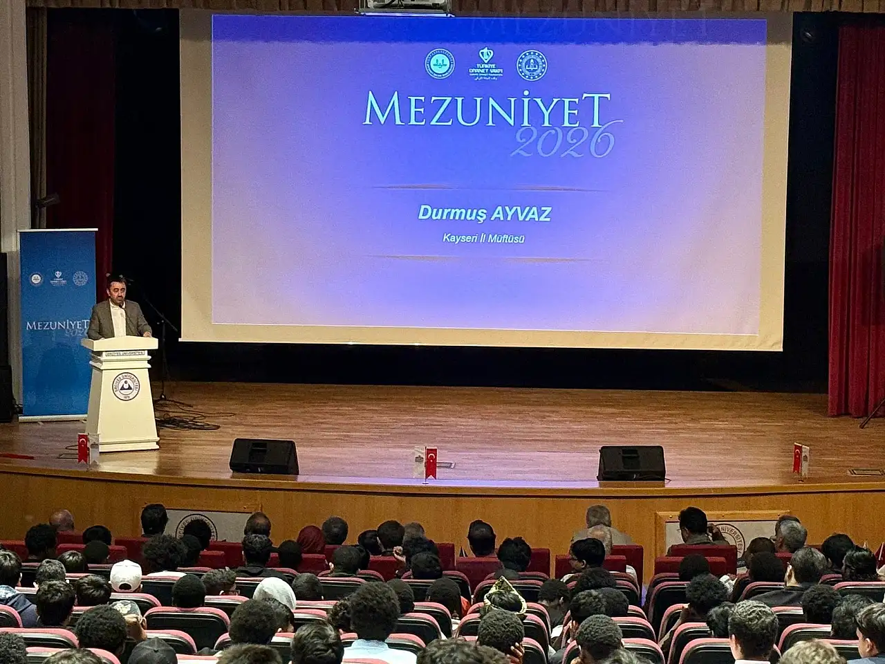 Kayseri'de, burslu öğrencilere yönelik program düzenlendi