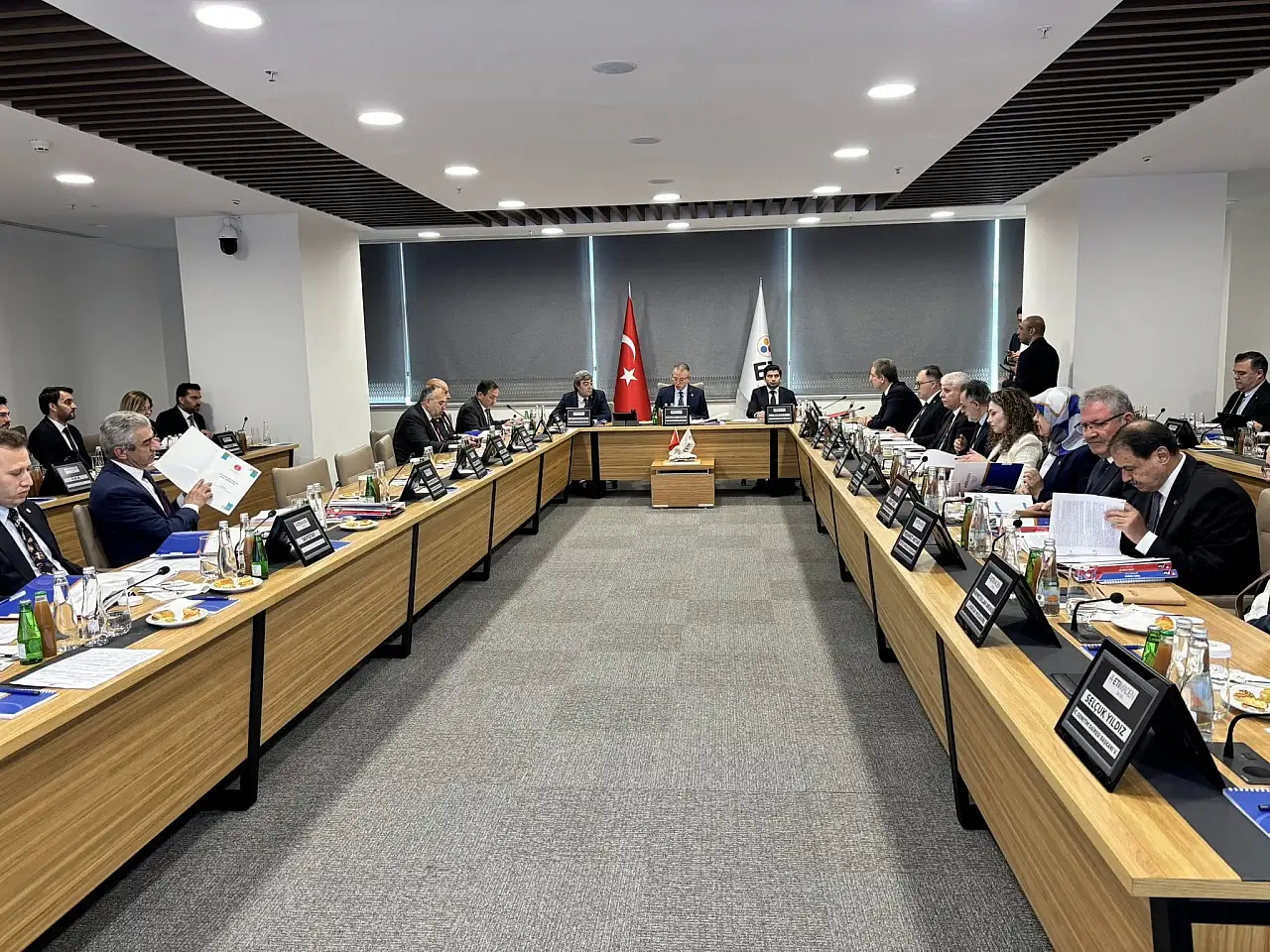 AK Partili vekil duyurdu: Hesapları görüşüyoruz!