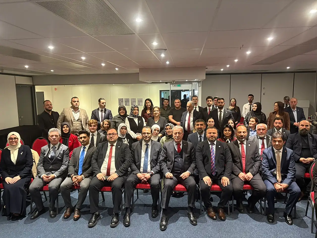 Hulusi Akar'dan Avrupa Türklerine kritik mesaj!