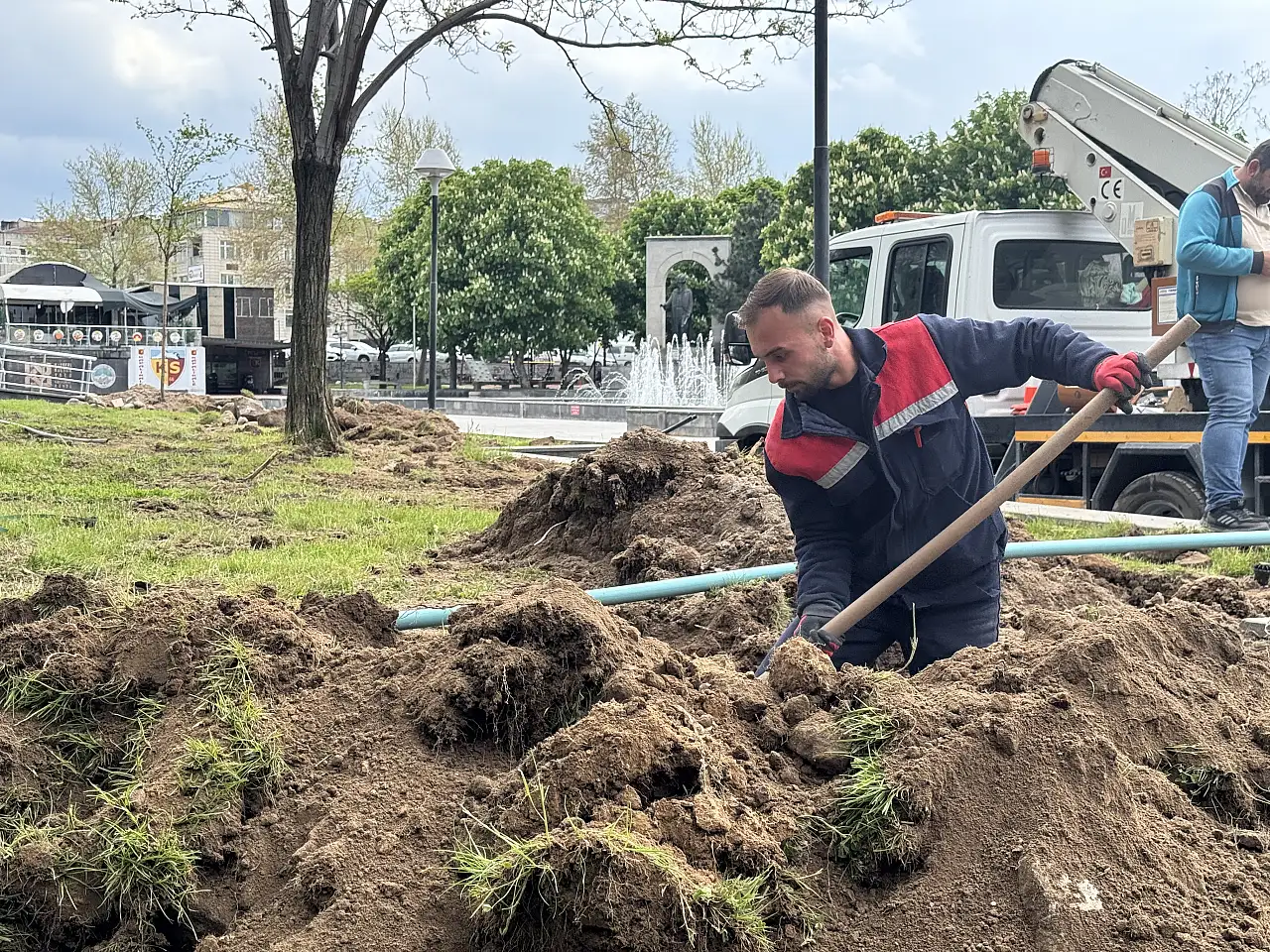 Mimarsinan Parkı'nda büyük dönüşüm: Işıl ışıl olacak