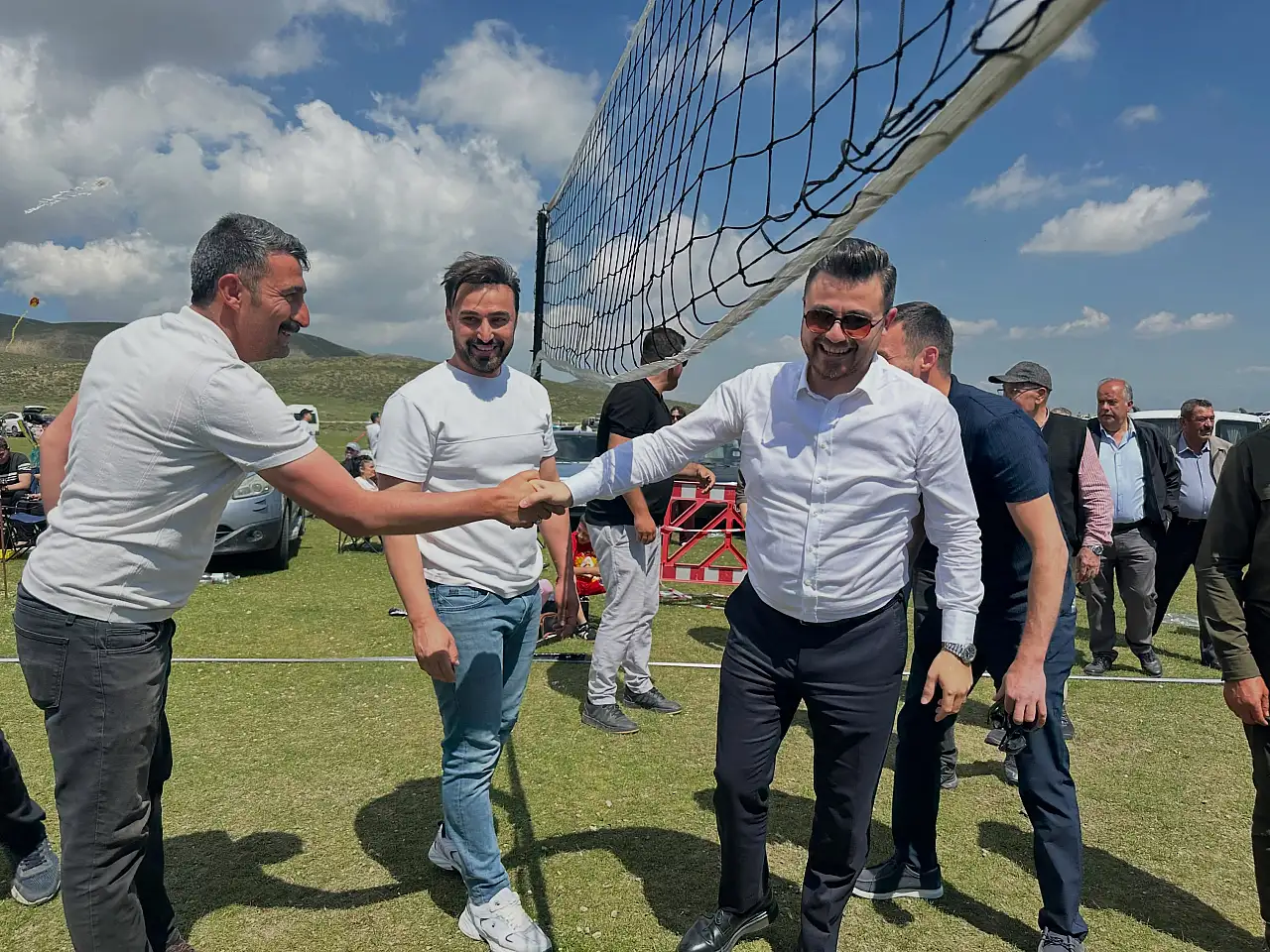 Kayseri'de şenlik coşkusu! Beleşme Yaylası doldu taştı