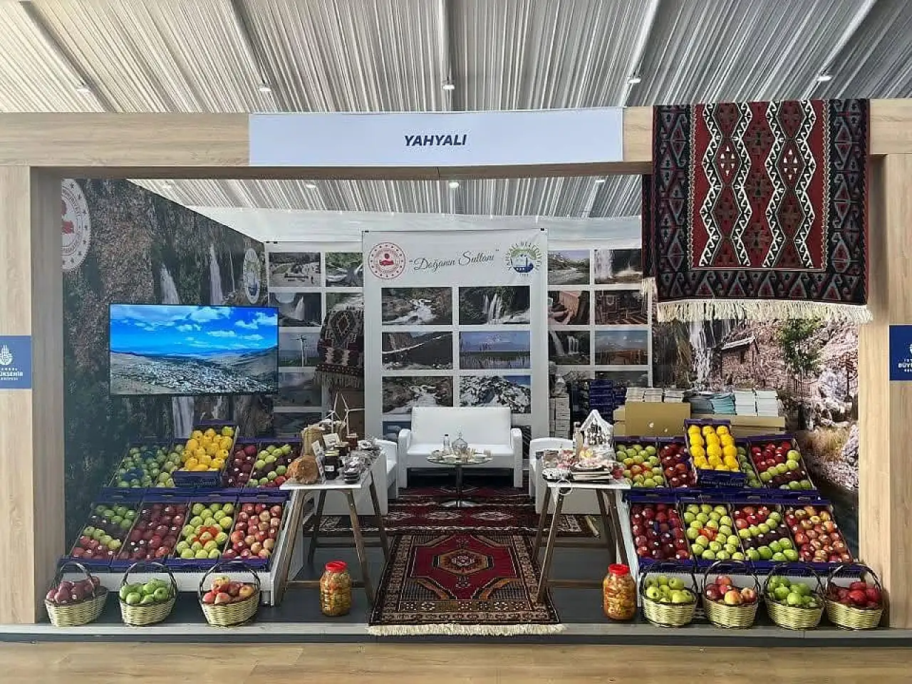 Kayseri ilçeleri İstanbul'da ne yapıyor?