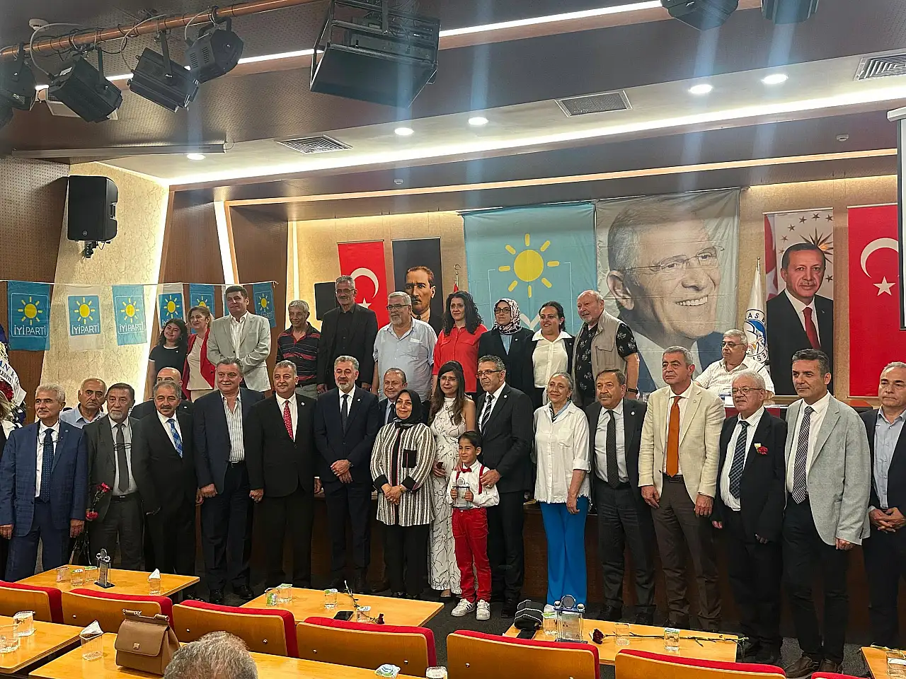 Gençlikten Atatürk'e mektup!