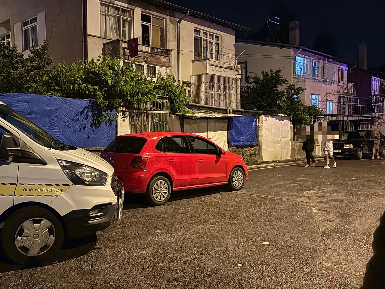 Kayseri'de silahlı saldırı! Eve kurşun yağdırdılar