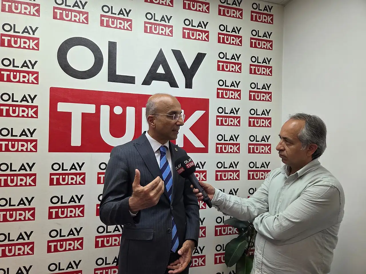 Genç: Mücadelemizi partimizin içerisinde vereceğiz!