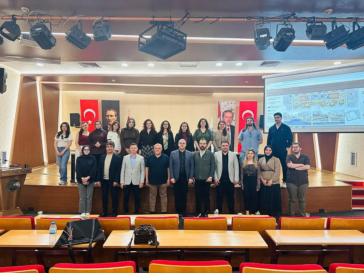 Talas'ta mimarlık öğrencilerinin projeleri değerlendirildi