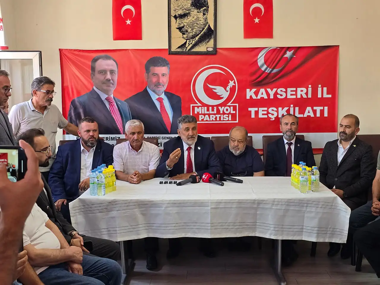 İl başkanına saldırı sonrası Genel Başkan Kayseri'ye geldi!