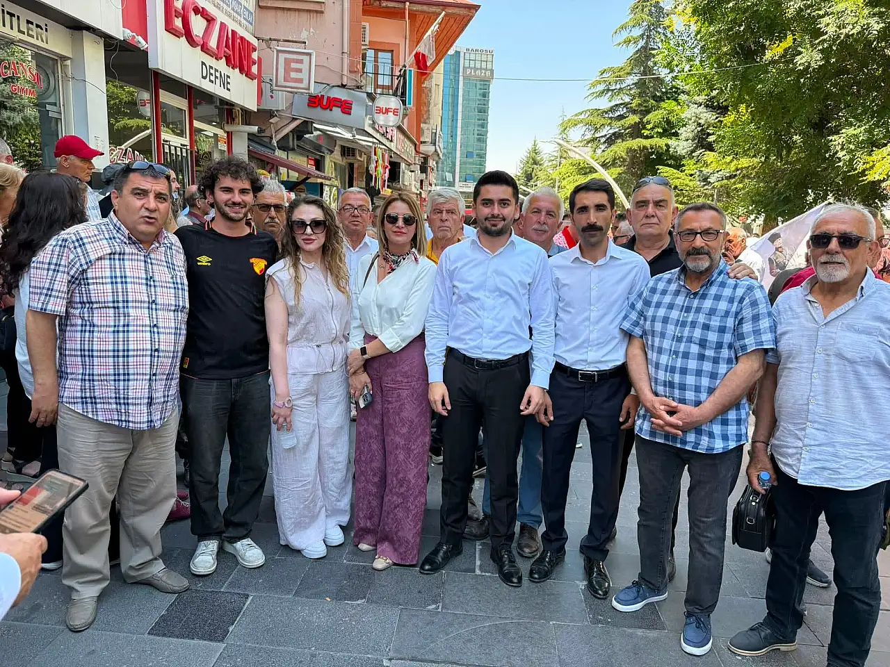 Özgür Özel'i Niğde'de Kayserili isim karşıladı!