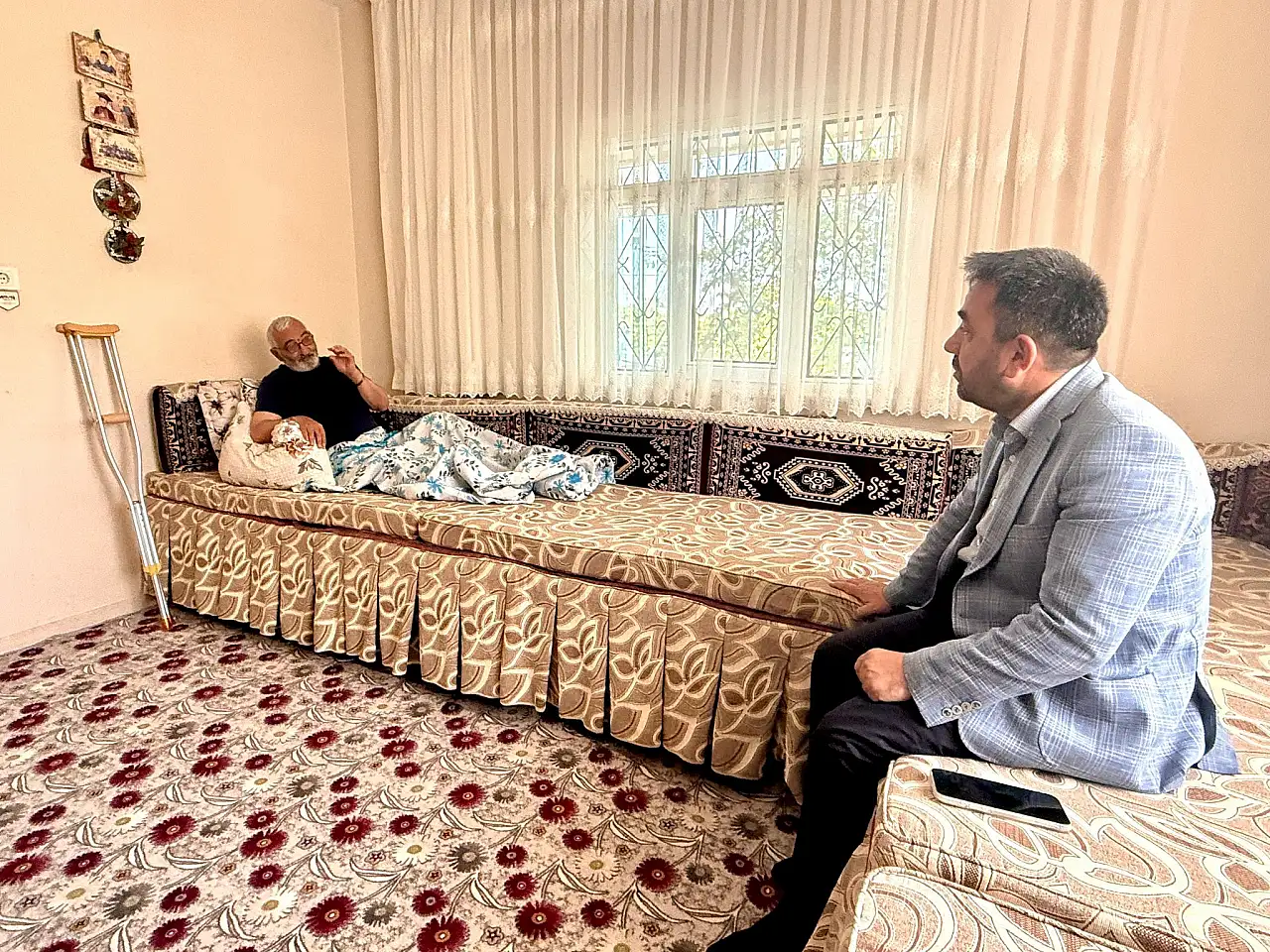 Müftülük personeline evinde moral ziyareti