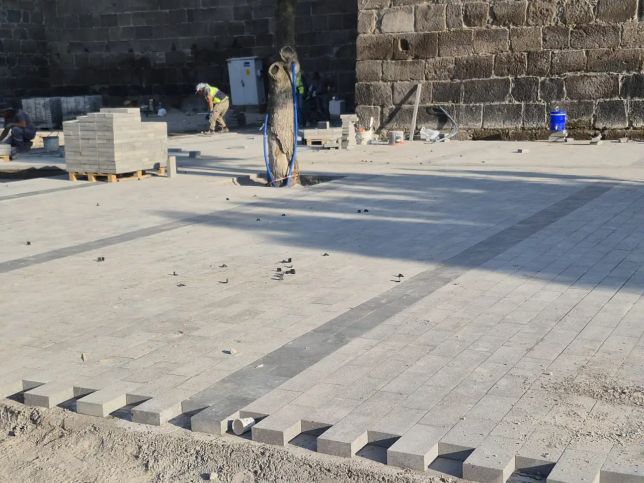 Kayseri'nin kalbinde taşlar yerinden oynadı! Yeni görünümü ortaya çıktı