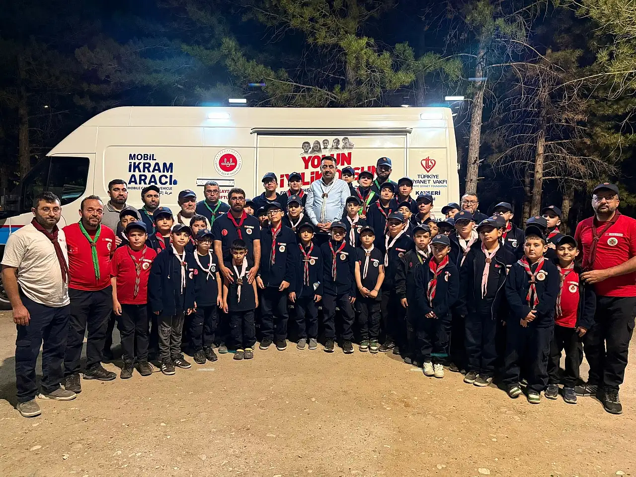 Kayseri'de kamp ateşi başında sürpriz buluşma!