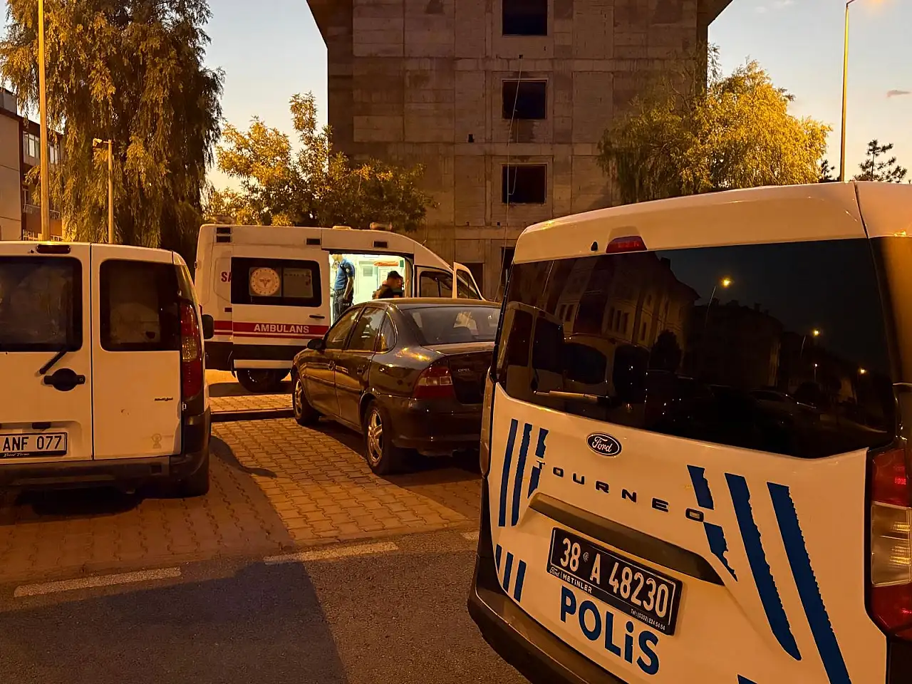 Kayseri'de bıçaklı kavga! Şüpheli kayıplara karıştı