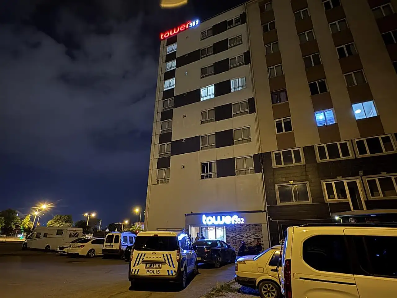 Kayseri'de rezidansta ölüm!