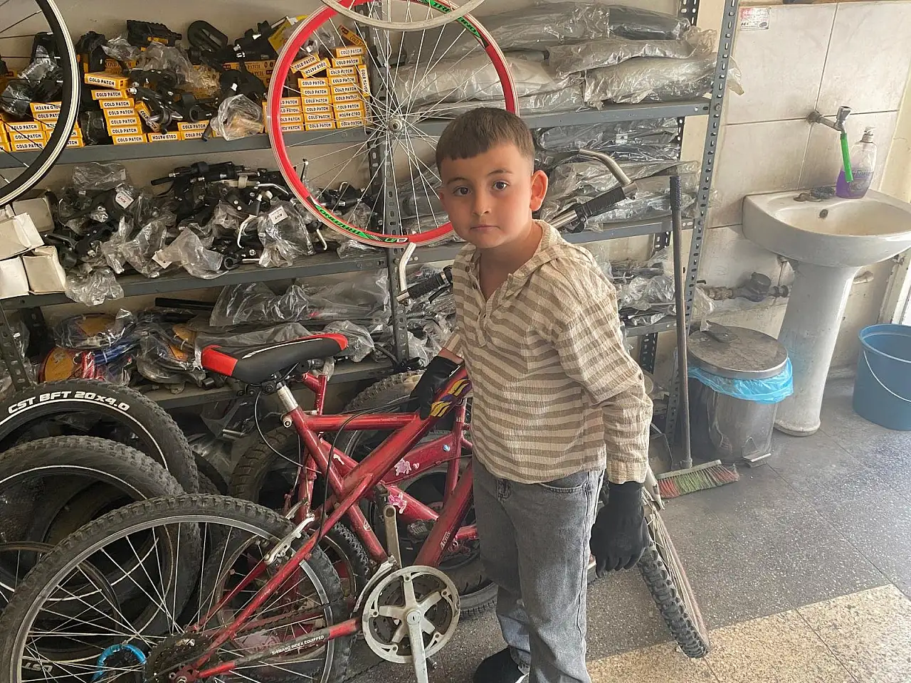 Çocukluk hayallerini tamir eden meslek Kayseri'de yok oluyor