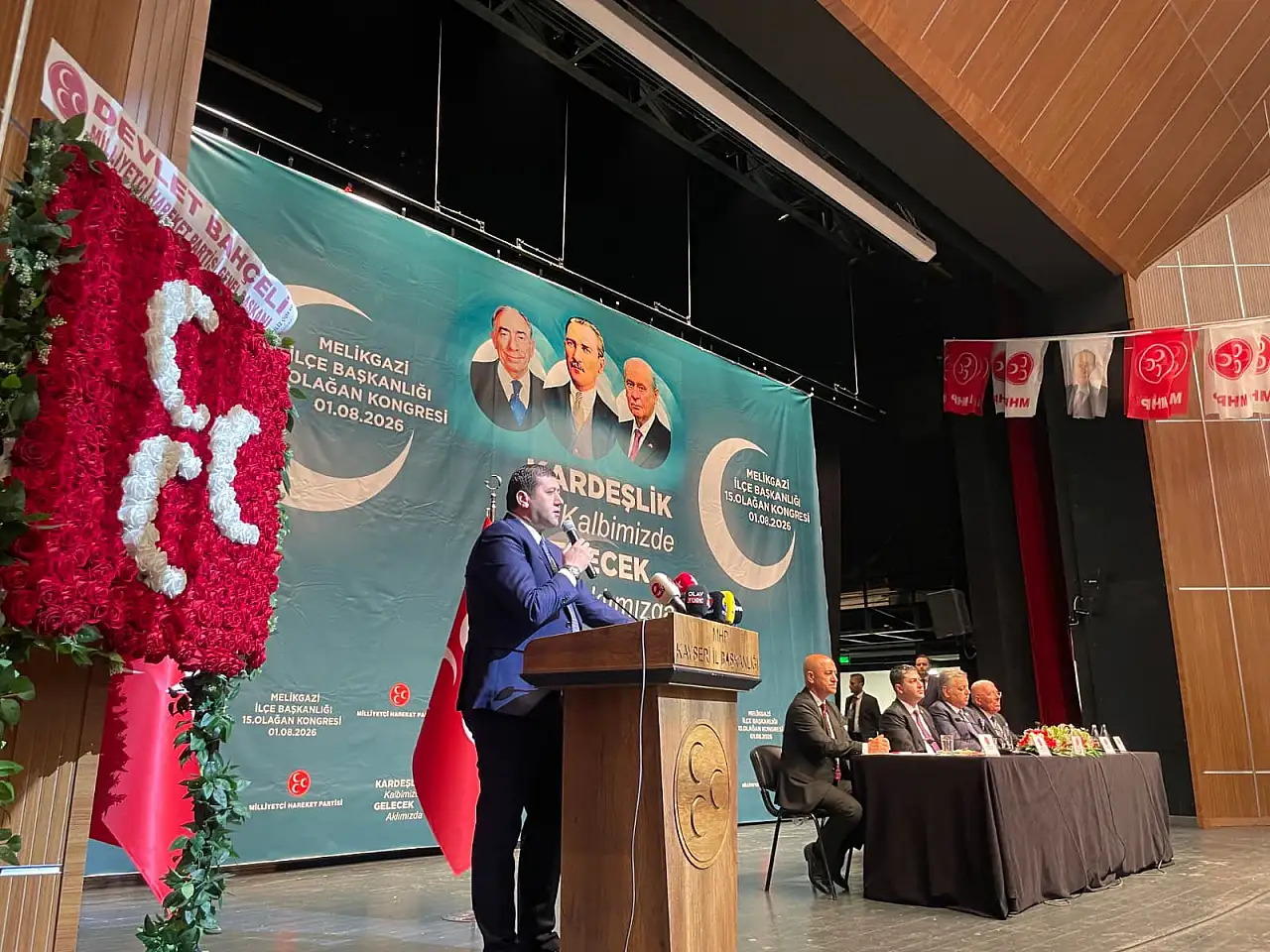 Kayseri'de ittifak ortakları AK Parti ve MHP arasında dikkat çeken düello!