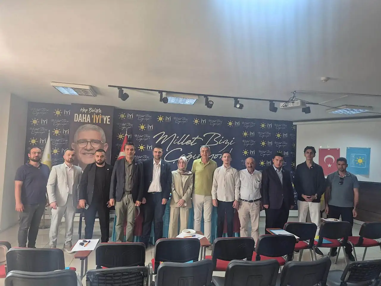 İYİ Parti Kayseri'de yeni atamanın ardından toplandılar