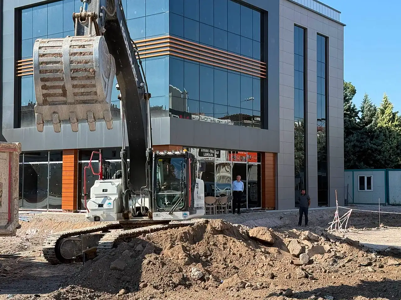 Kayseri'de Başkanın kıskançlığı sona erecek mi? Binlerce kişinin beklediği bina ortaya çıktı