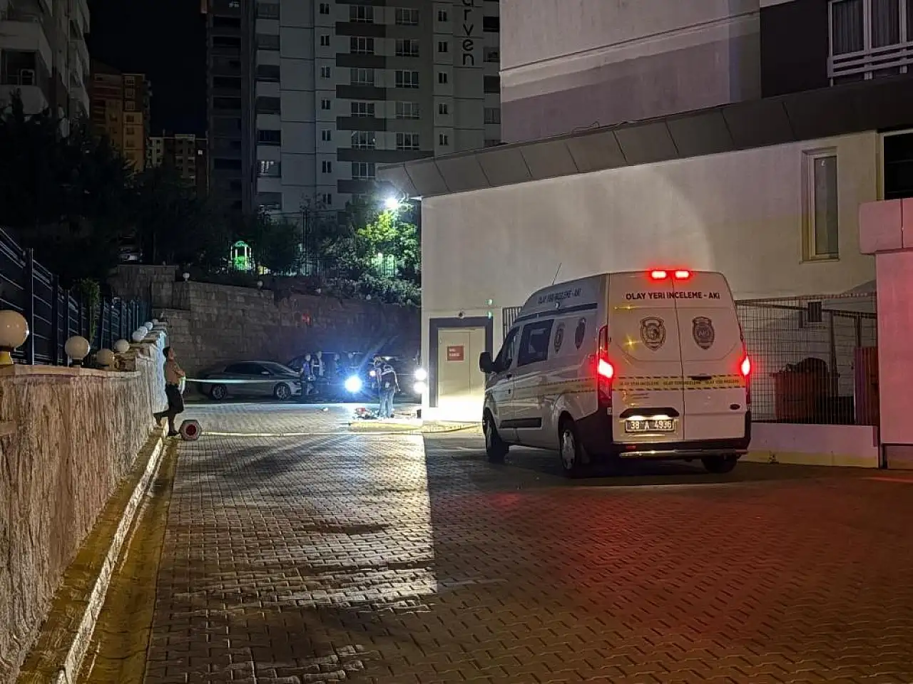 Kayseri'de kadın cinayeti! Otelin 5'inci katından atılan kadın hayatını kaybetti