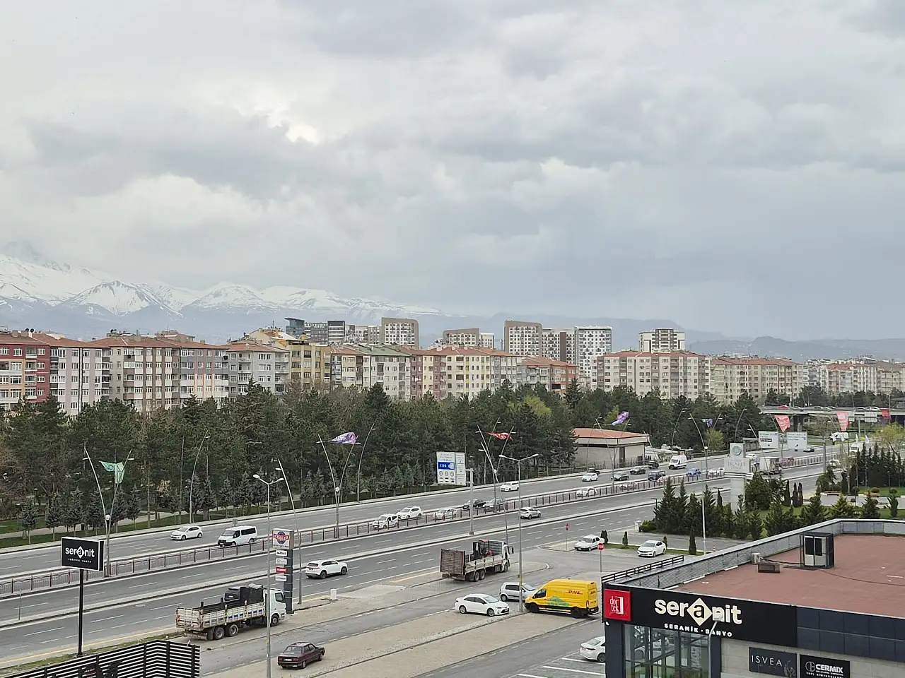 Kayserililer dikkat! Meteoroloji'den kuvvetli yağış uyarısı geldi