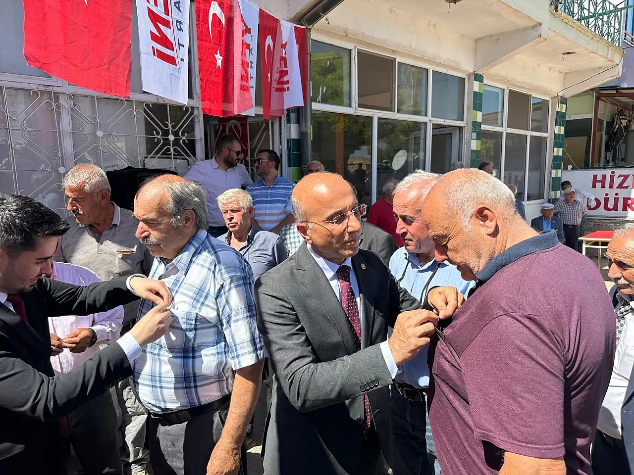 Kayseri'de Yeni Parti'ye geçen eski belediye başkanı bakın ne zaman istifa etmiş?