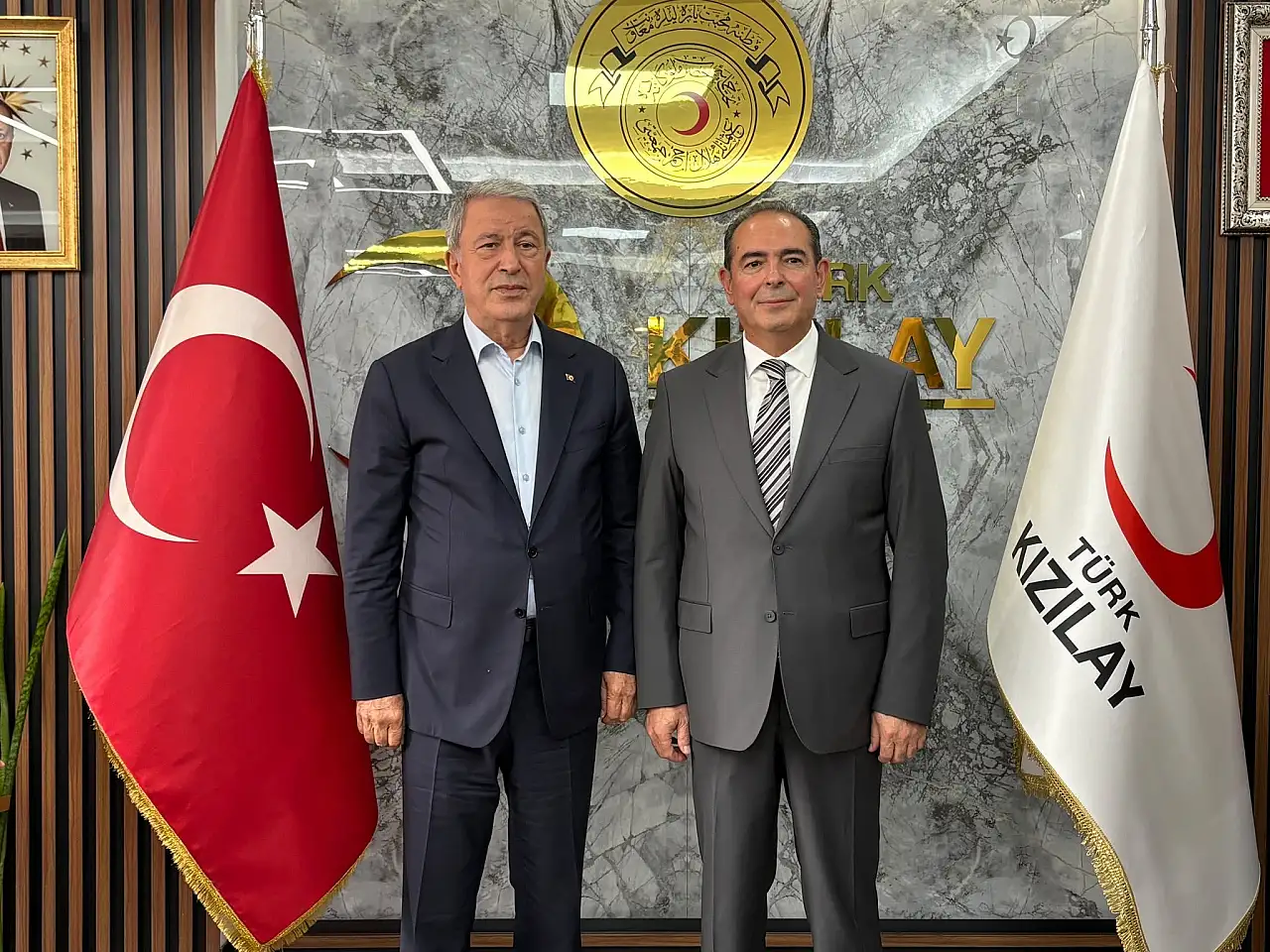 Yeni Kızılay Şube Başkanı'na Akar'dan ziyaret!