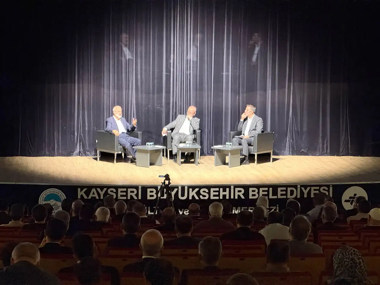 Kadir Has Kongre Merkezi'nde önemli buluşma