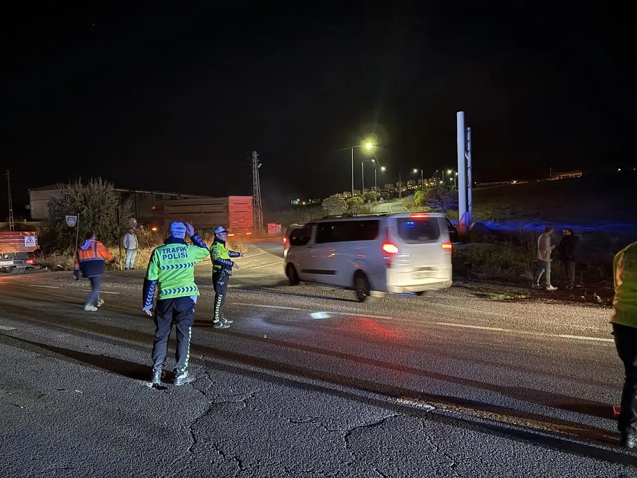 Kayseri'de trafik kazası: 3 ölü, 1 yaralı
