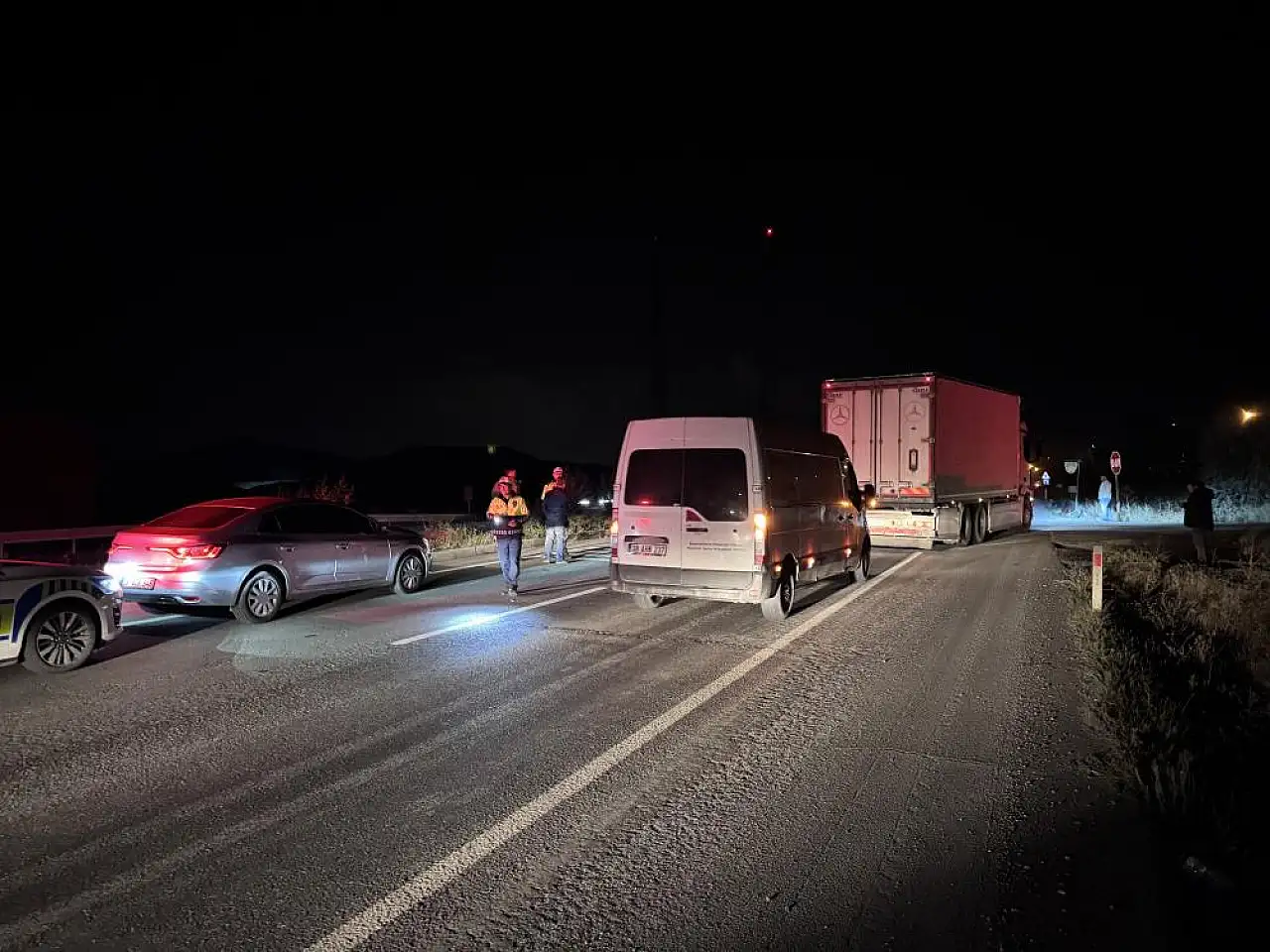 Kayseri'de trafik kazası: 3 ölü, 1 yaralı